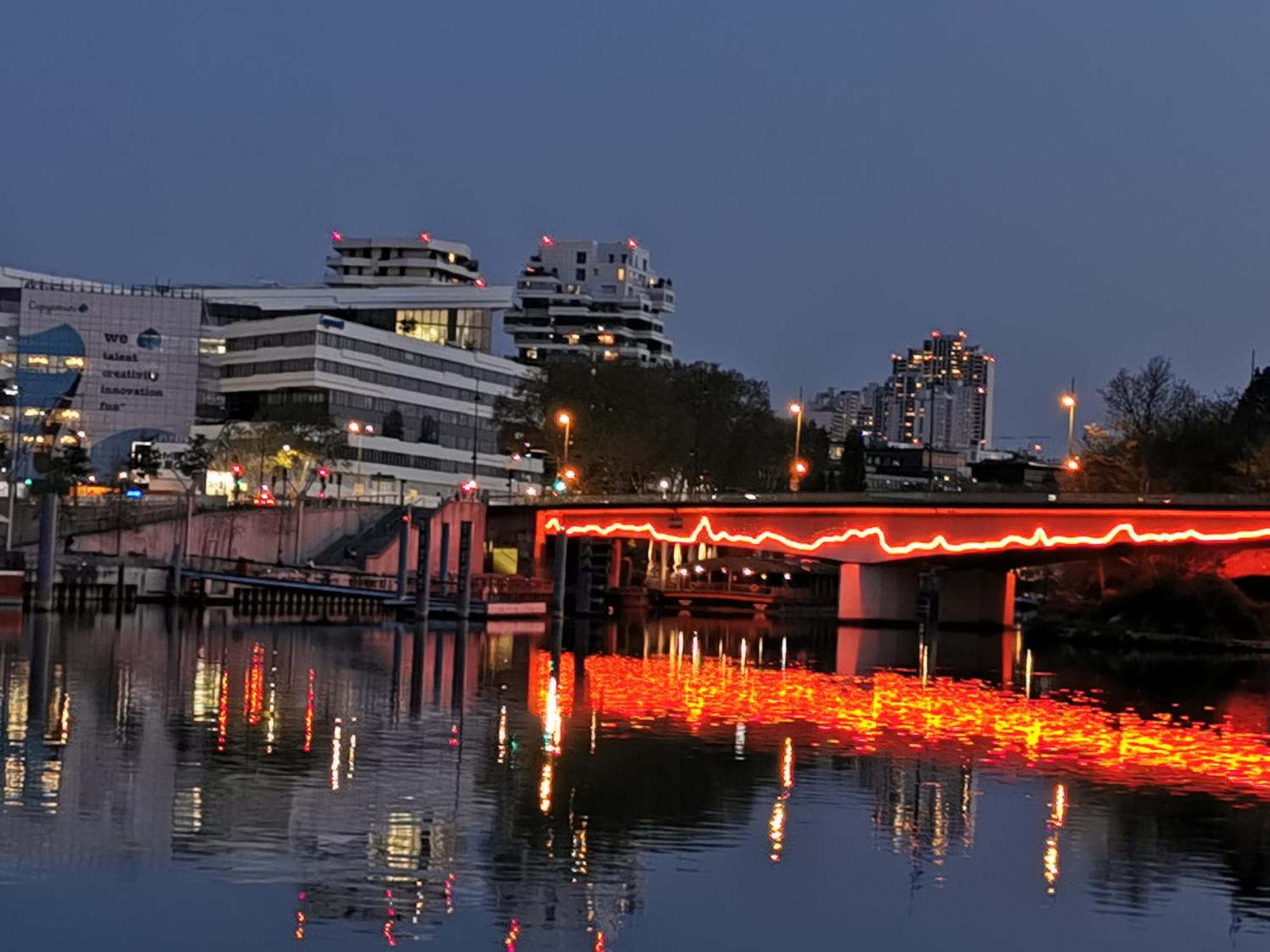 Logement Vue Sur La Seine Boulogne-Billancourt Exteriér fotografie
